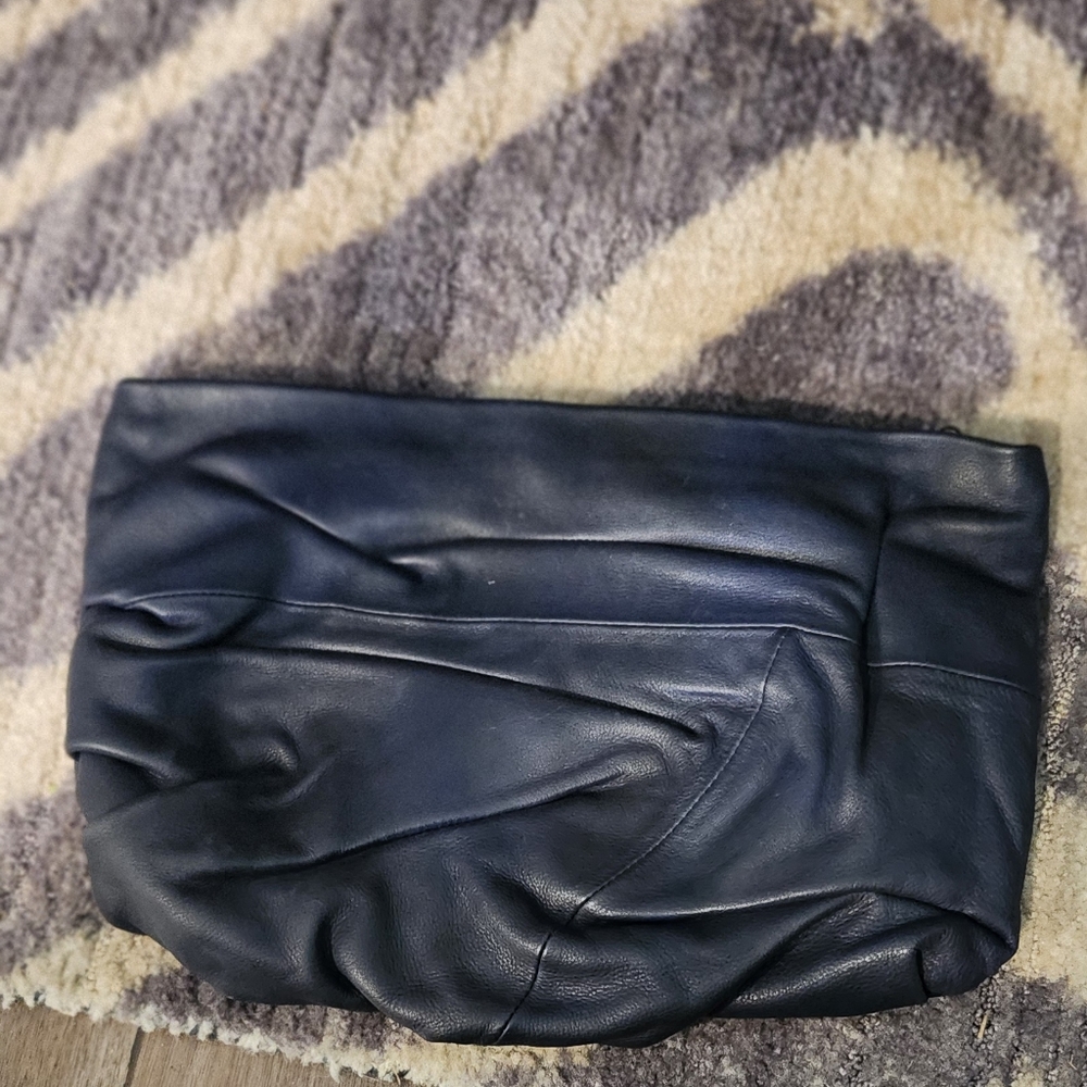 Hobo navy clutch